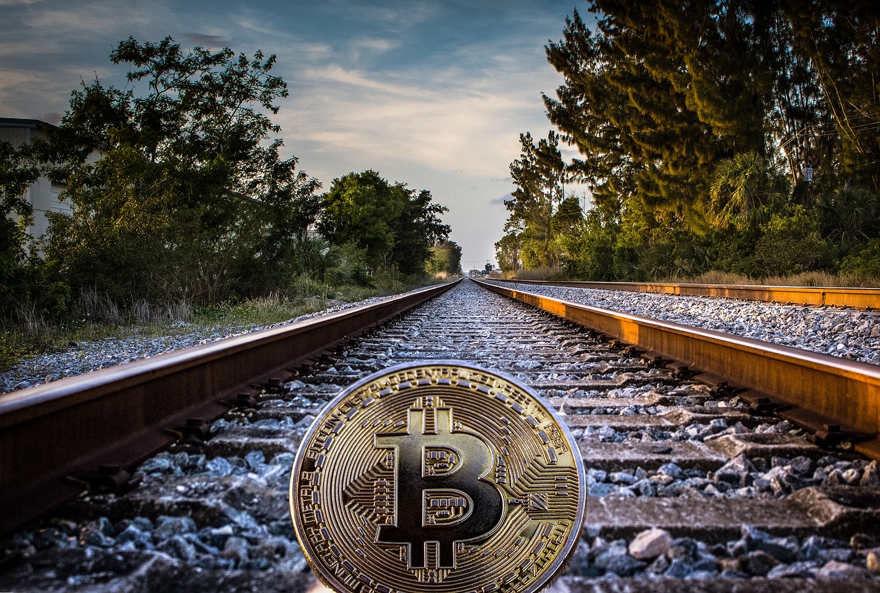 How to Identify Key Reversal Patterns in Crypto Markets